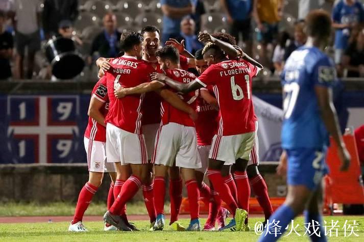 埃贝尔:我们深知与本菲卡交手的艰难,对战葡队需全力以赴 埃贝尔:我们深知与本菲卡交手的艰难,对战葡队需全力以赴